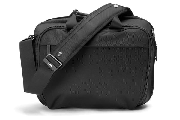 Booq laptop bag. popular Professional. Nylon. Unisex.